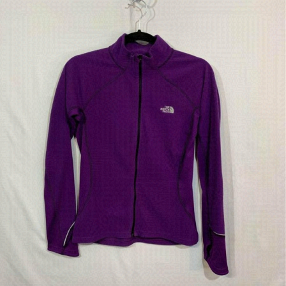 THE North Face woman’s full zip jacket. Purple. Size sm. Vapor wick, flight seri